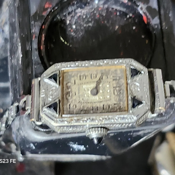 Rare Vintage 20s Locust Womens Art Deco Watch - Picture 4 of 17